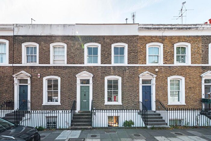 2 Bedroom Terraced House For Sale In Prebend Street, Islington, N1