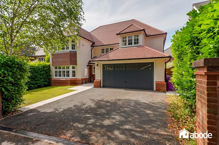 4 Bedroom Detached House For Sale In Heath Road, Allerton, Liverpool, L19