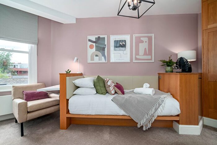 Studio To Rent In Doughty Street, Bloomsbury, WC1N