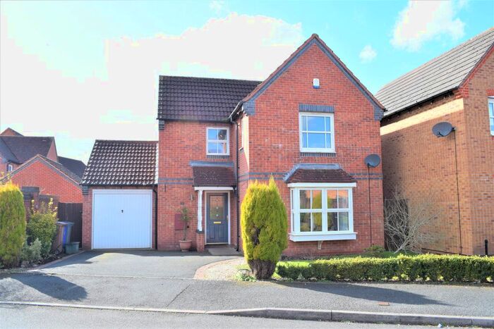 3 Bedroom Detached House To Rent In Lordswood Road, Trentham, Stoke-On-Trent ST4