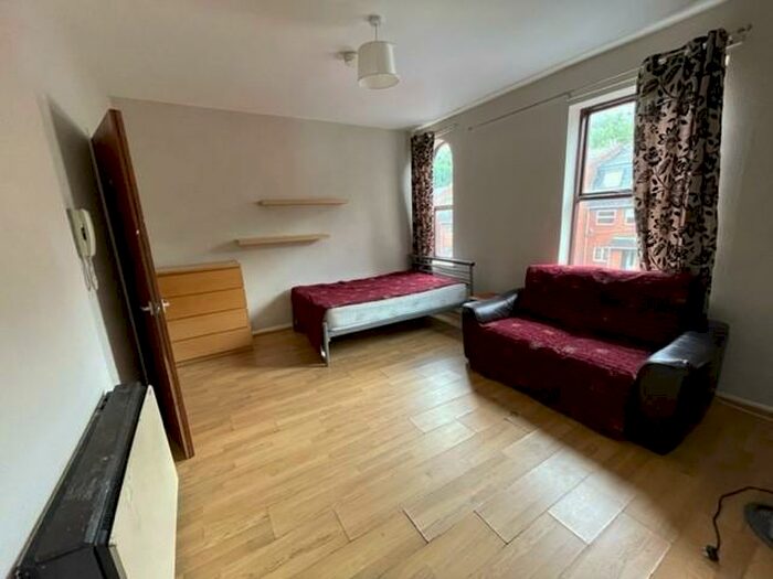 1 Bedroom Apartment To Rent In Warner Street, Derby, DE22