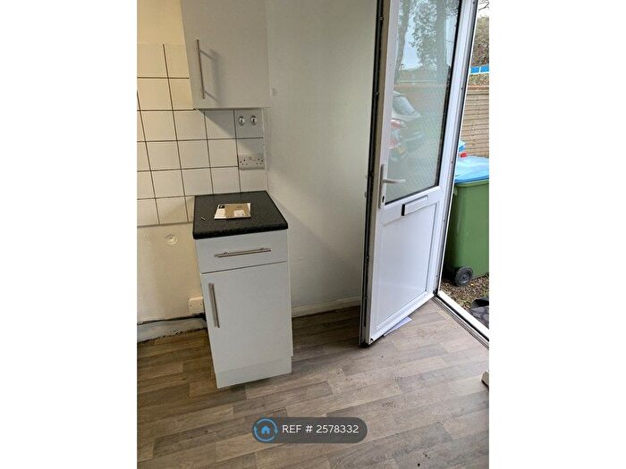 1 Bedroom Flat To Rent In St. Marys Court, Bognor Regis, PO21