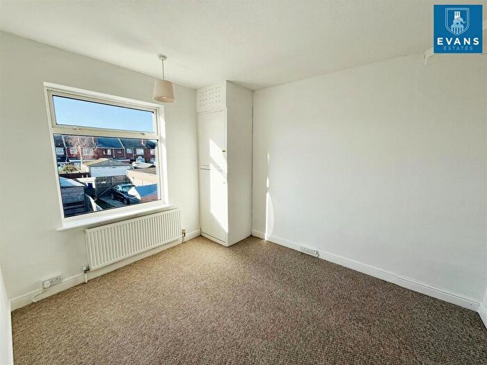 2 Bedroom Terraced House For Sale In Chesterton Road, Coventry, CV6