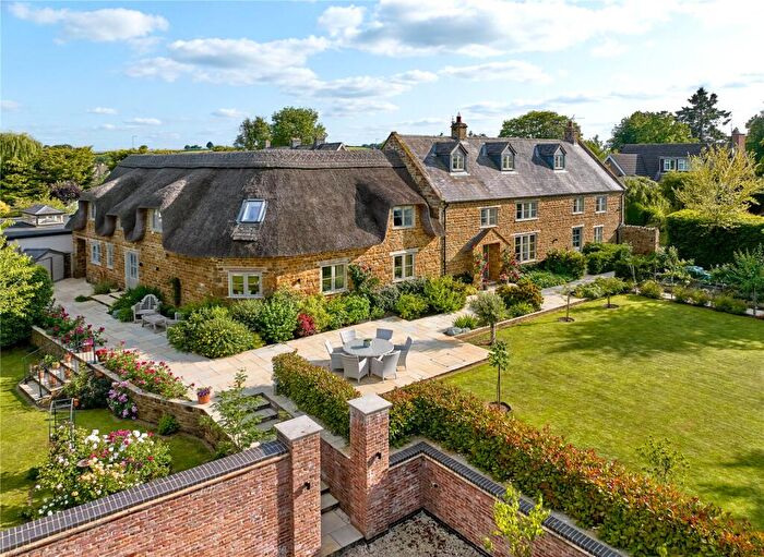 5 Bedroom Detached House For Sale In Westhorpe Lane, Byfield, Daventry, Northamptonshire, NN11