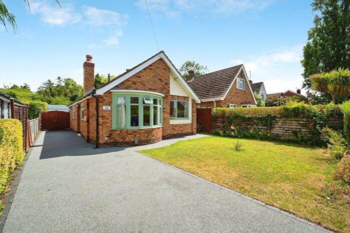 2 Bedroom Detached Bungalow For Sale In Station Road, Healing, DN41