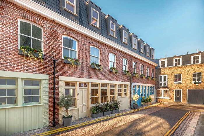 3 Bedroom Mews For Sale In Lexham Mews, Kensington, London, W8