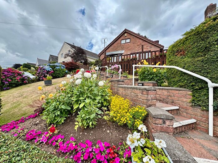 3 Bedroom Detached House For Sale In The Uplands, Newbridge, NP11