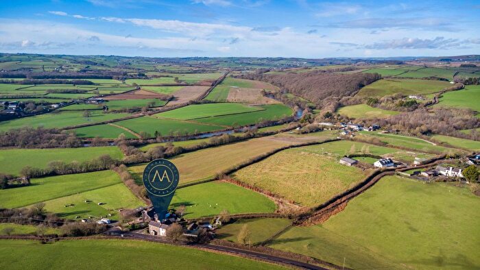 4 Bedroom Detached House For Sale In Old Tollgate, Umberleigh, EX37