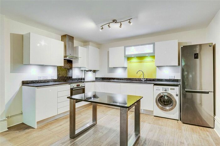 2 Bedroom Flat To Rent In Elgin Avenue, London, W9