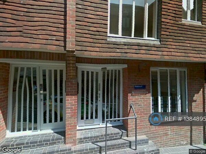 1 Bedroom Flat To Rent In St. Clement Street, Winchester, SO23