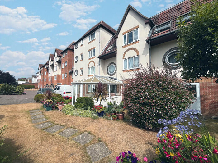 1 Bedroom Apartment For Sale In Bournemouth Road, Lower Parkstone, BH14