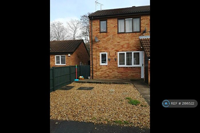 1 Bedroom Flat To Rent In Haldene, Two Mile Ash, Milton Keynes, MK8
