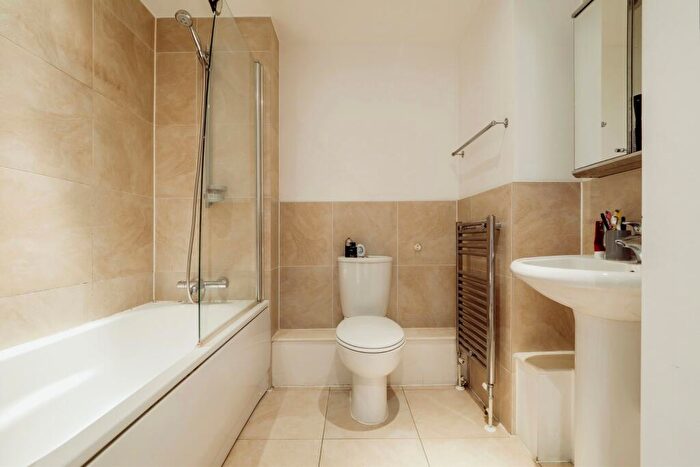 1 Bedroom Flat For Sale In Bedford Street, Exeter, Devon, EX1