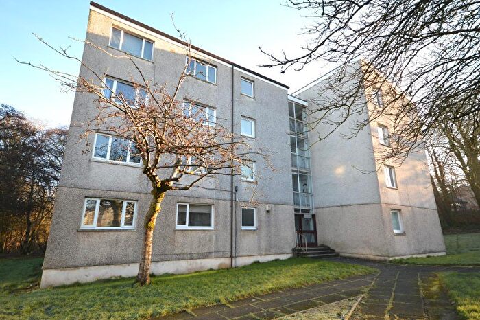 2 Bedroom Flat To Rent In Ross Place, Calderwood, East Kilbride, South Lanarkshire, G74