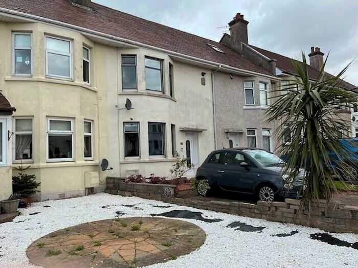 2 Bedroom Terraced House To Rent In Flatt Road, Largs, KA30