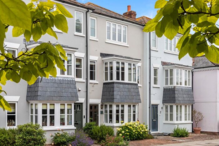 4 Bedroom Terraced House For Sale In Nineveh Shipyard, Arundel, BN18