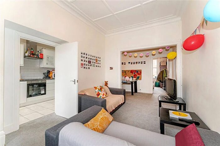 4 Bedroom Flat To Rent In Finchley Road, London, NW8