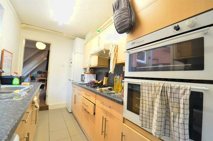 4 Bedroom Terraced House To Rent In Student Property - Selly Oak, Birmingham, B29