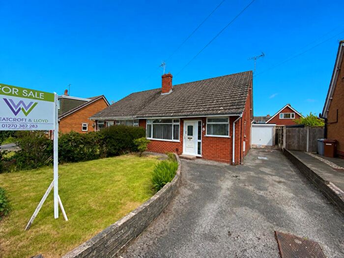 2 Bedroom Semi-Detached Bungalow For Sale In Primrose Avenue, Crewe, CW1