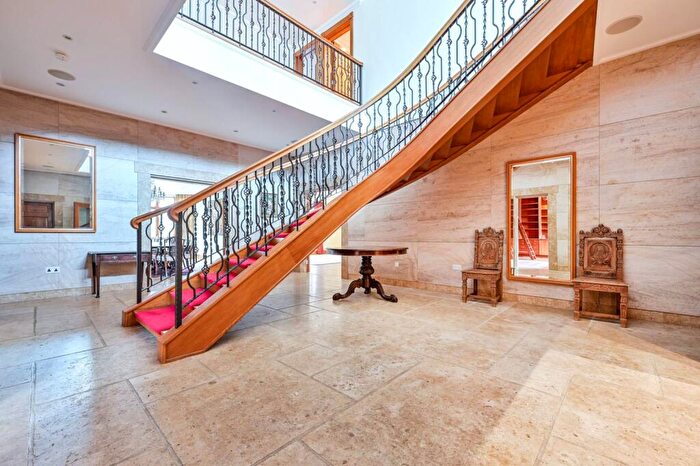 7 Bedroom Detached House To Rent In Harebell Hill, Cobham, KT11