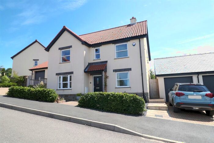 4 Bedroom Detached House For Sale In Lower Broad Park, West Down, Devon, EX34