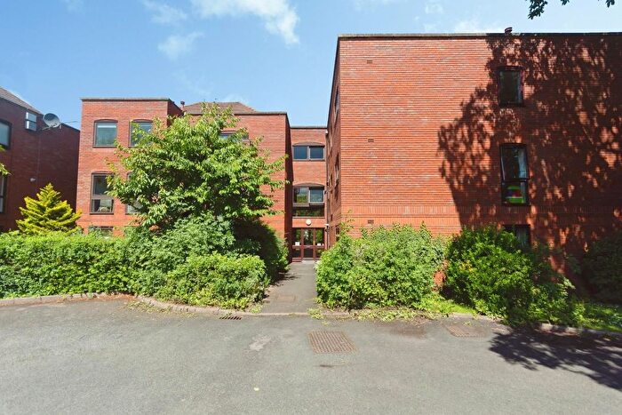 2 Bedroom Flat For Sale In Princes Way, Solihull, B91