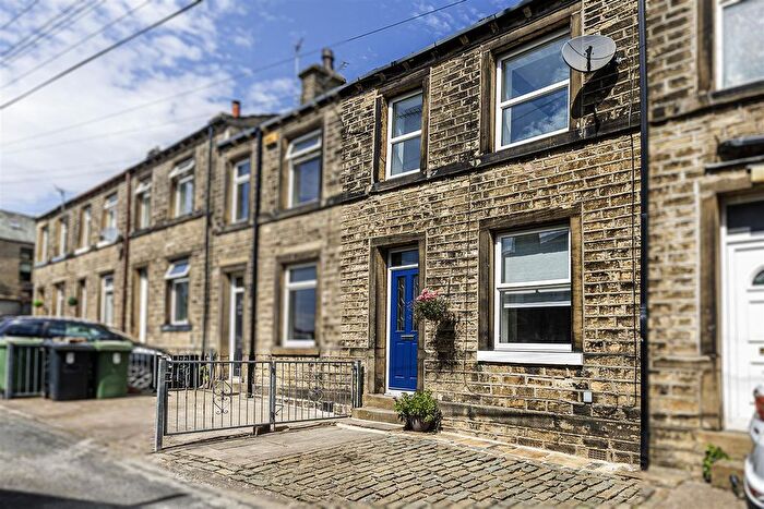 2 Bedroom Terraced House For Sale In Handel Street, Golcar, Huddersfield, HD7