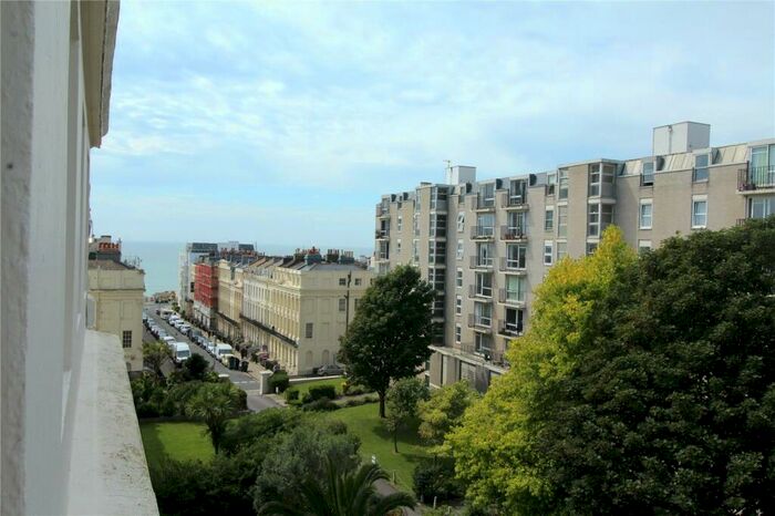 Flat To Rent In Sillwood Place, Brighton, East Sussex, BN1