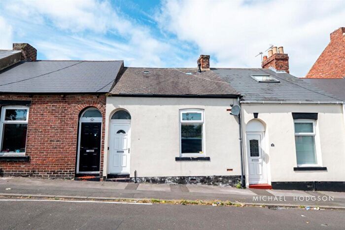 2 Bedroom Cottage For Sale In John Candlish Road, Millfield, Sunderland, SR4