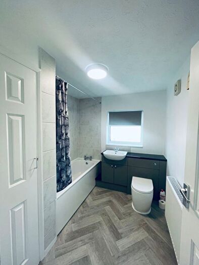 2 Bedroom Property To Rent In James Street, Sheerness, ME12