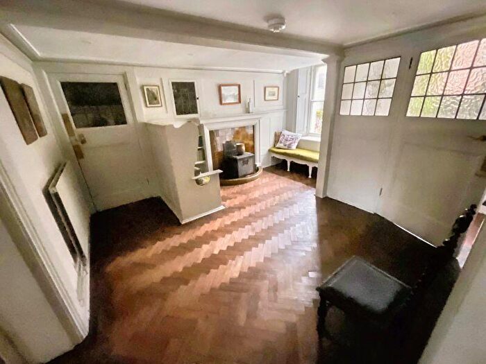 5 Bedroom House To Rent In Christchurch Town Centre, BH23