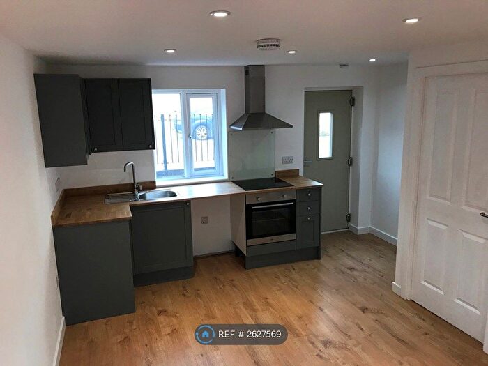 1 Bedroom Flat To Rent In Town Street Apartments, Pinxton, NG16