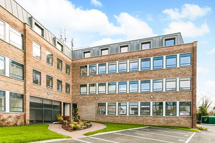 Studio To Rent In High Street, Rickmansworth, WD3