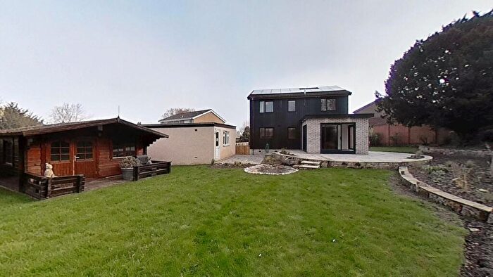 5 Bedroom Detached House To Rent In Hoghill Court, East Calder, Livingstone, EH53