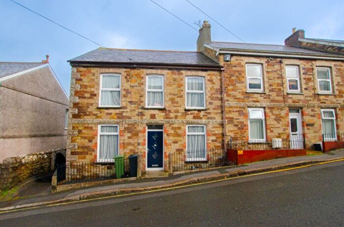 3 Bedroom Terraced House For Sale In Robartes Road, Bodmin, PL31