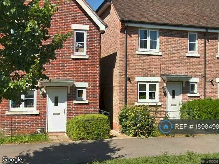 2 Bedroom End Of Terrace House To Rent In Merlin Way, Bracknell, RG12