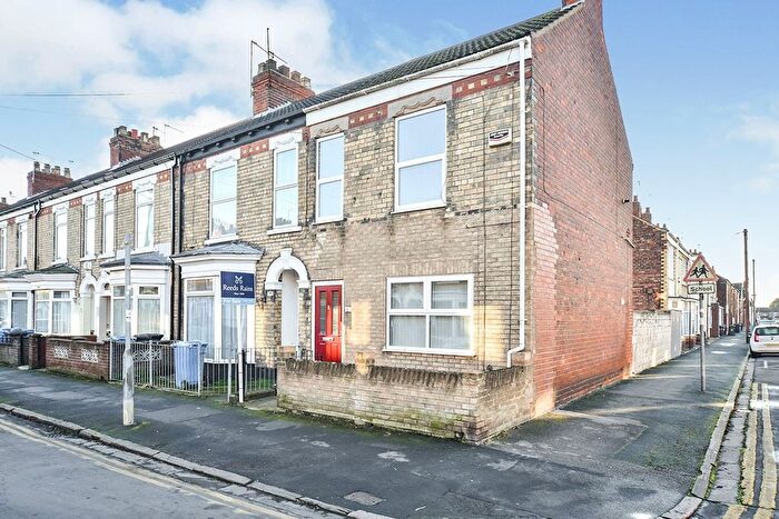 3 Bedroom Terraced House To Rent In Ventnor Street, Hull, HU5