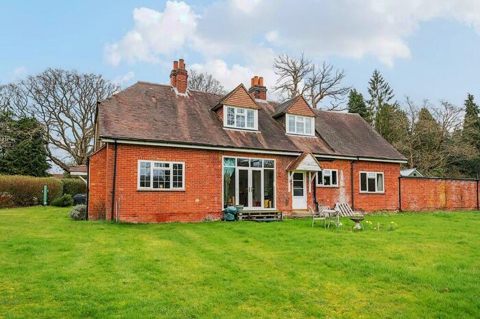 2 Bedroom Apartment To Rent In Windlemere, Westwood Road, Windlesham, GU20