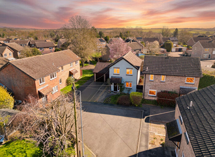 3 Bedroom Detached House For Sale In Wheatsheaf Road, Alconbury Weston, PE28