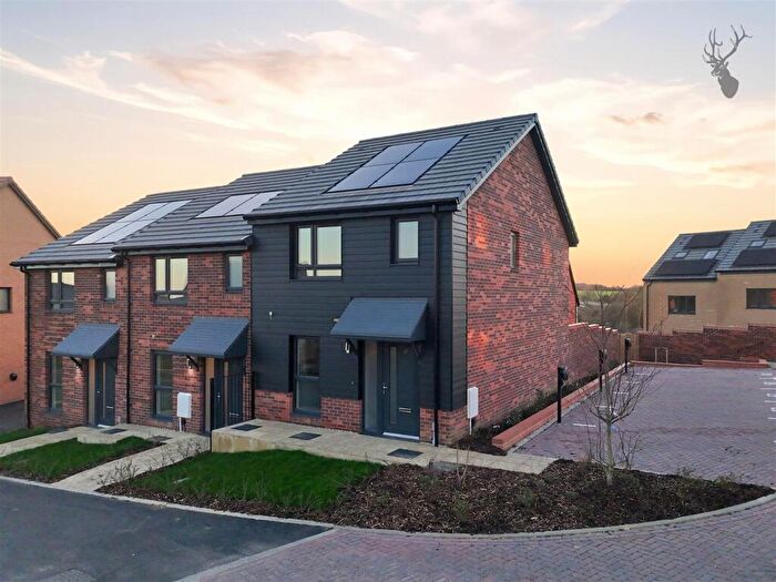 2 Bedroom House To Rent In Welfords Close, Bishop's Stortford, CM23