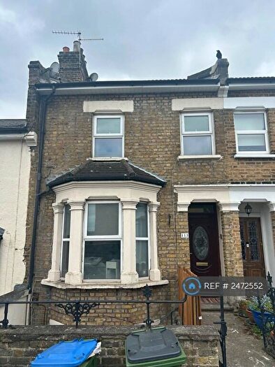 4 Bedroom Terraced House To Rent In Parkdale Road, London, SE18