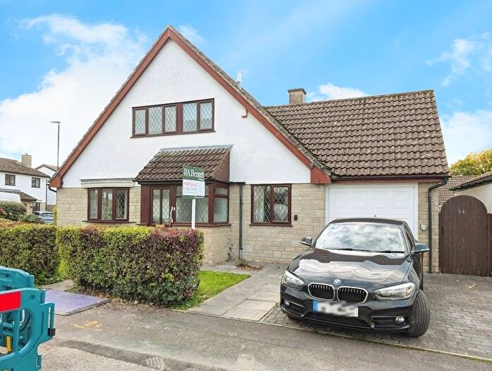 3 Bedroom Detached House For Sale In Court Meadow, Stone, Berkeley, GL13
