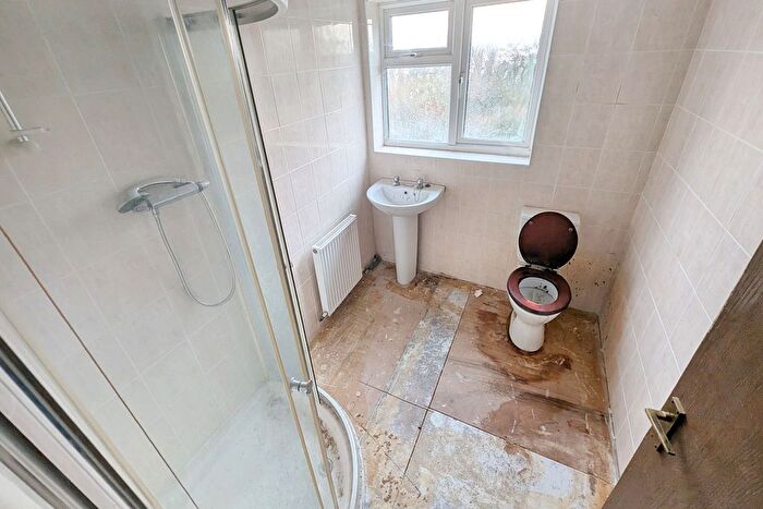 2 Bedroom Semi-Detached House For Sale In Chalk Lane, Sutton Bridge, Spalding, PE12