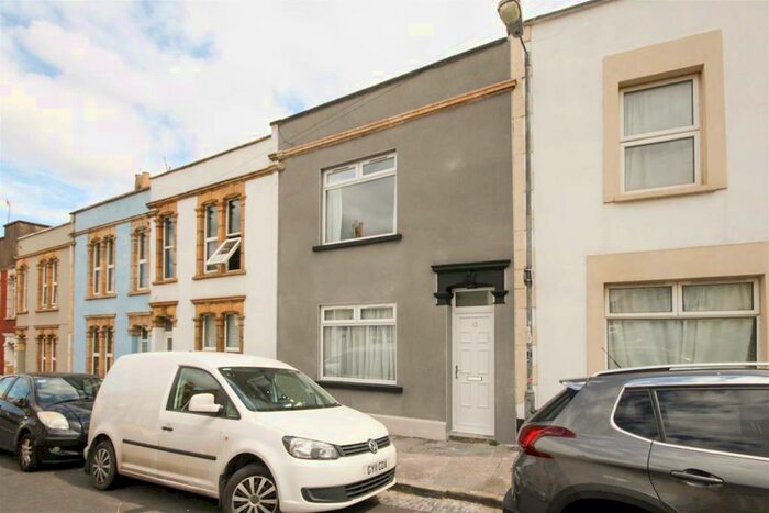 2 Bedroom Terraced House To Rent In South Street, Bristol, BS3