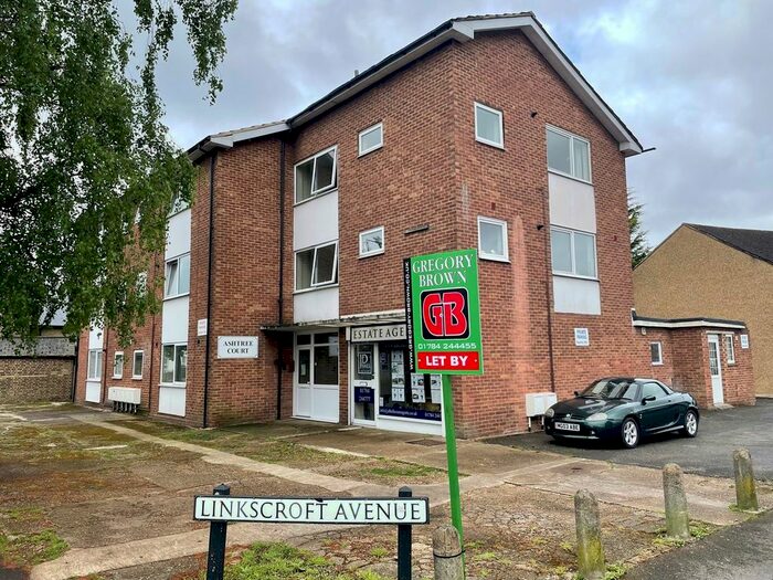 1 Bedroom Studio To Rent In Feltham Hill Road, Ashford, TW15