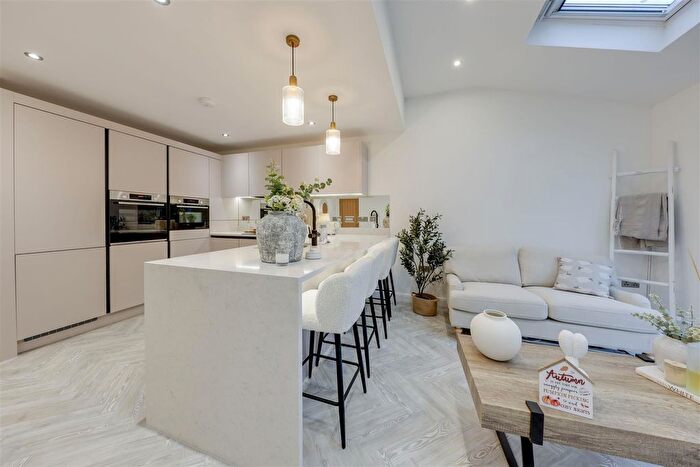 4 Bedroom Detached House For Sale In Great Clough Drive, Loveclough, Rossendale, BB4