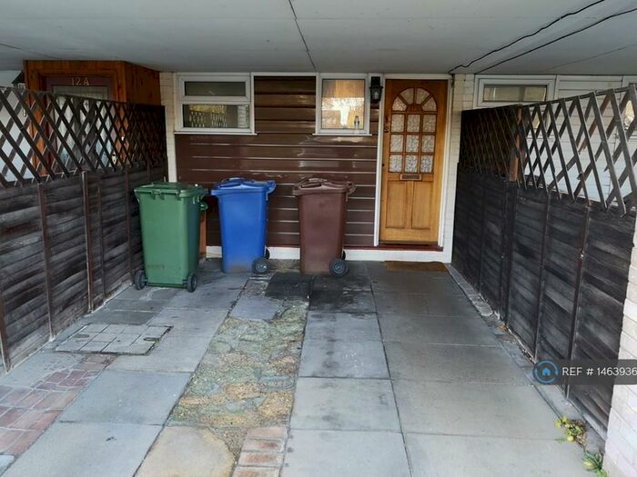 3 Bedroom Terraced House To Rent In Aluric Road, London, RM16