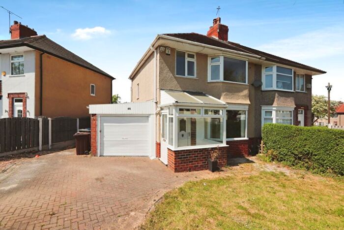 3 Bedroom Semi-Detached House To Rent In Elmfield Avenue, Sheffield, South Yorkshire, S5