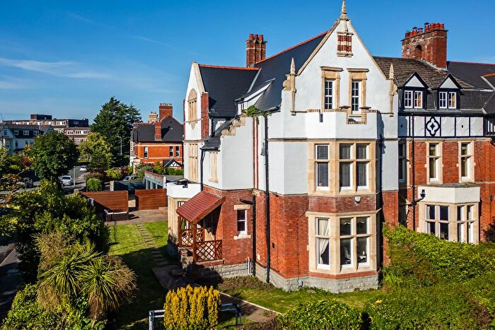 6 Bedroom End Terrace House For Sale In Victoria Square, Penarth, CF64