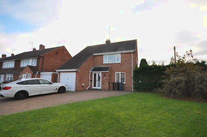 3 Bedroom Detached House To Rent In Ashford Road, Chelmsford, Essex, CM1